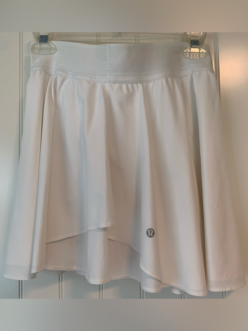 lululemon athletica White Athletic Skort Size 6 - Picture 2 of 4